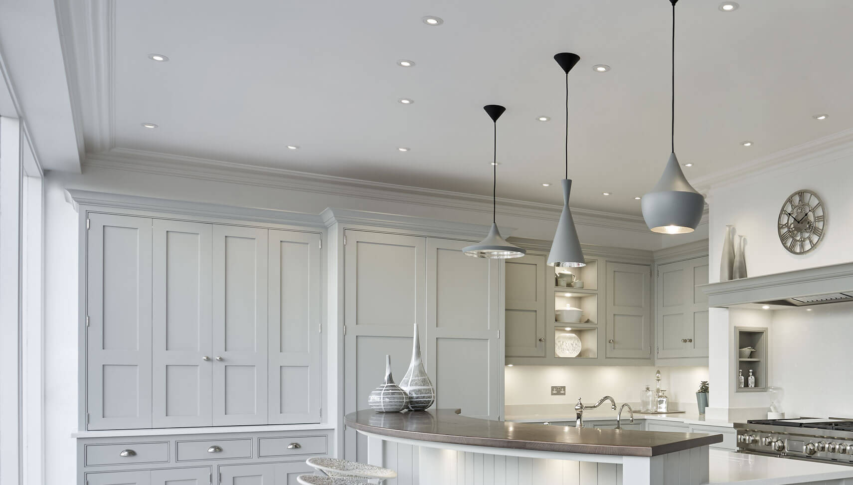 Pendant Lighting above Dining Table