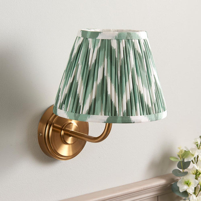 Step Arc And Zigzag 20cm Cotswold Green Shade Wall Light In Brushed Aged Brass
