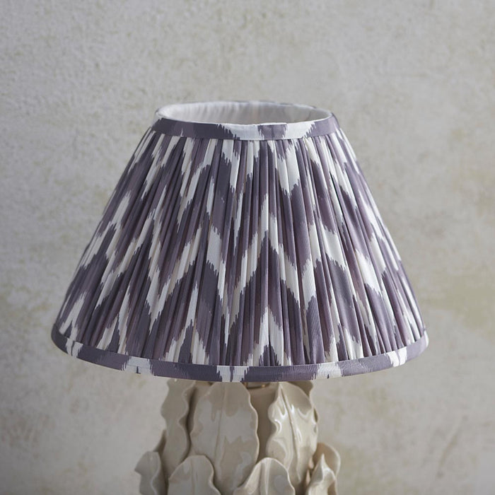 Layered Leaf And Zigzag 30cm Pearl Grey Shade Table Lamp With Ivory Ceramic Base